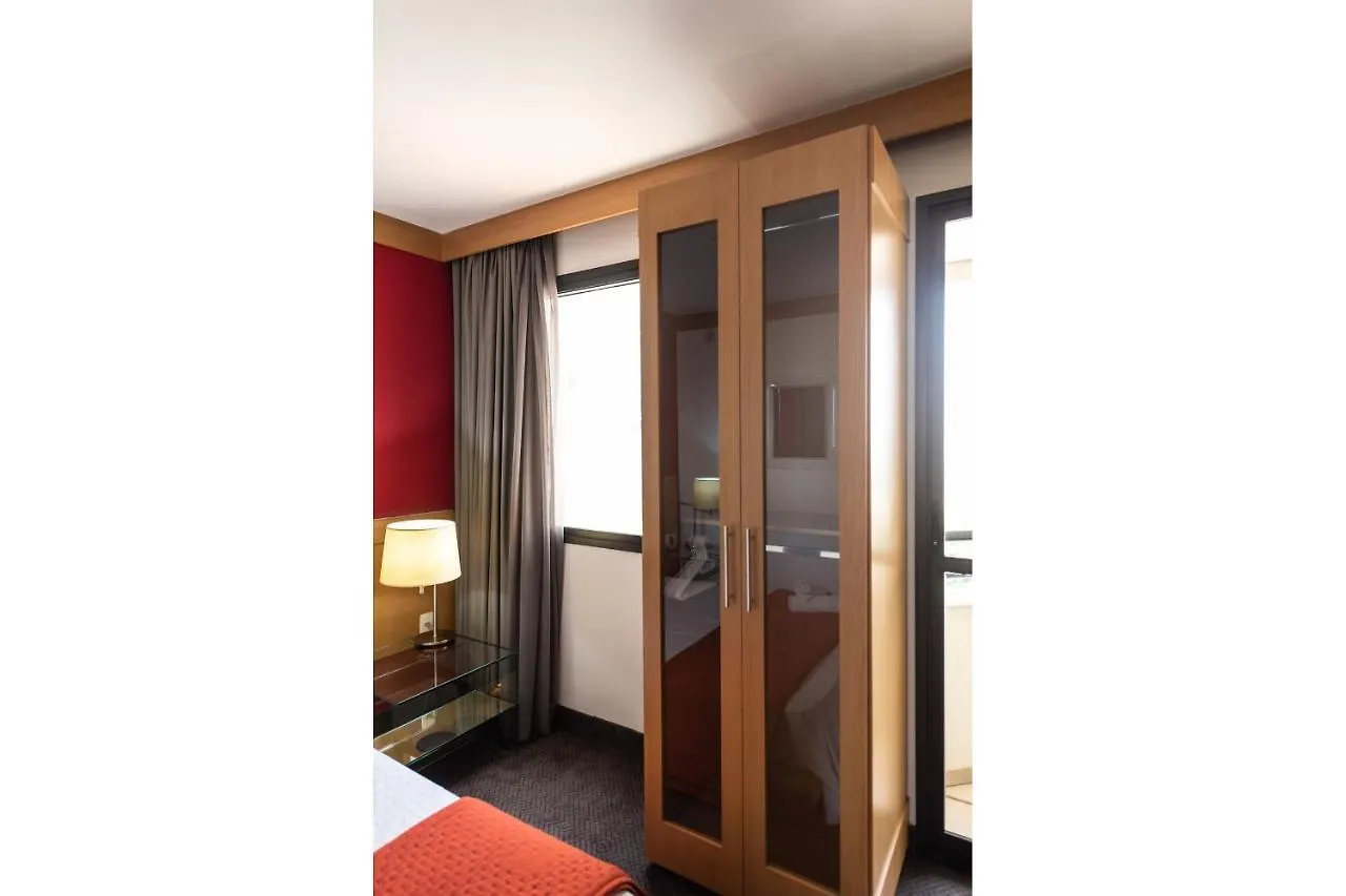 Qy1207 Flat Na Faria Lima Com Vaga De Garagem Hotel Sao Paulo 0*,  Brazil